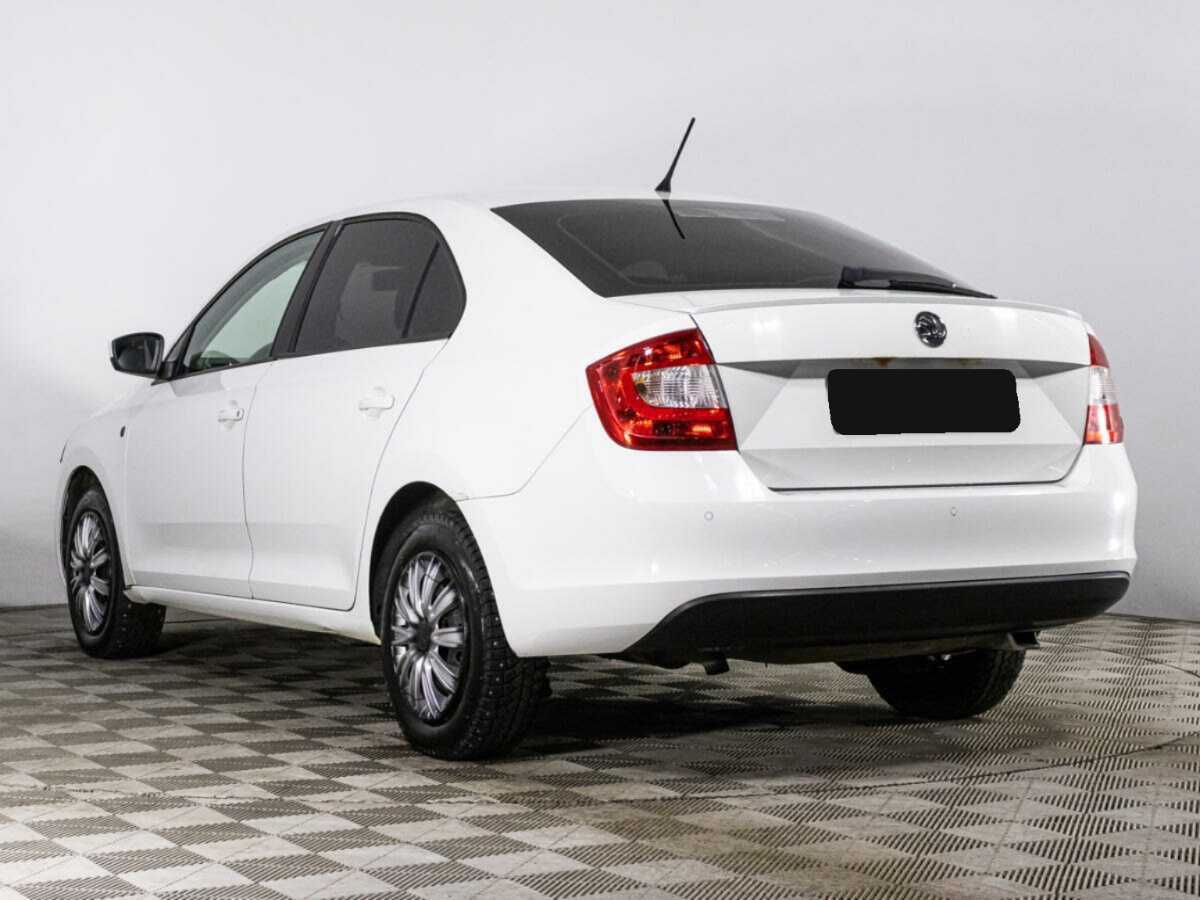 Skoda Rapid, 2014 - фото №3