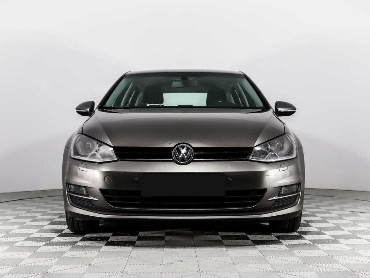 Volkswagen Golf, 2013 - фото №2