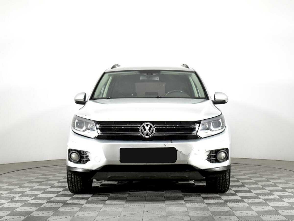 Volkswagen Tiguan, 2012 - фото №2