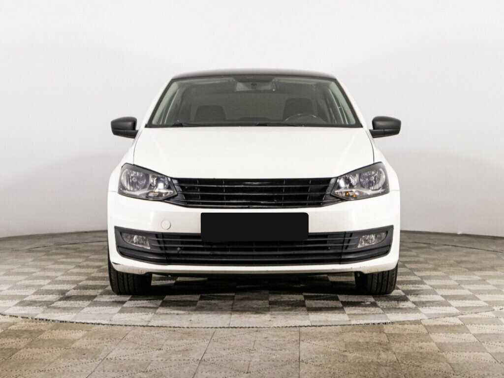 Volkswagen Polo, 2015 - фото №2