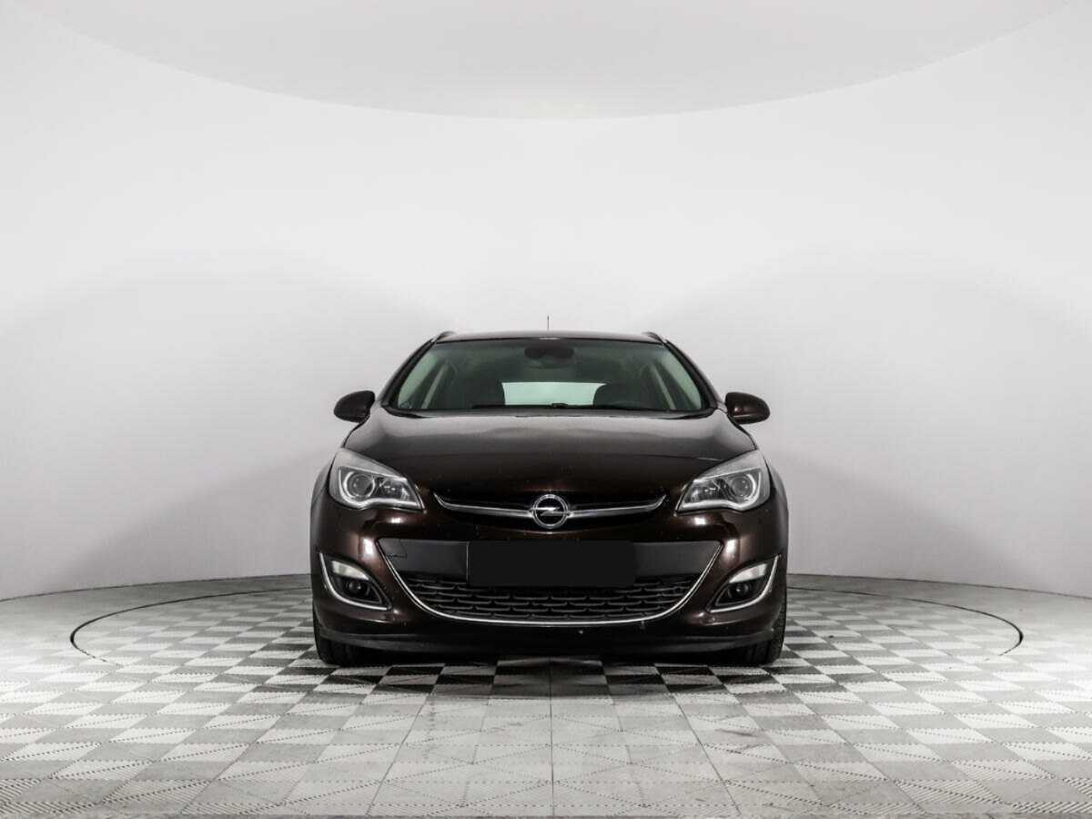 Opel Astra, 2013 - фото №2