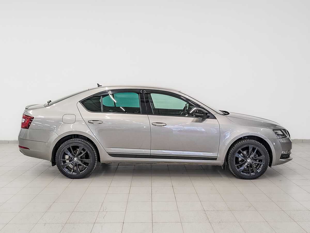 Skoda Octavia, 2019 - фото №4