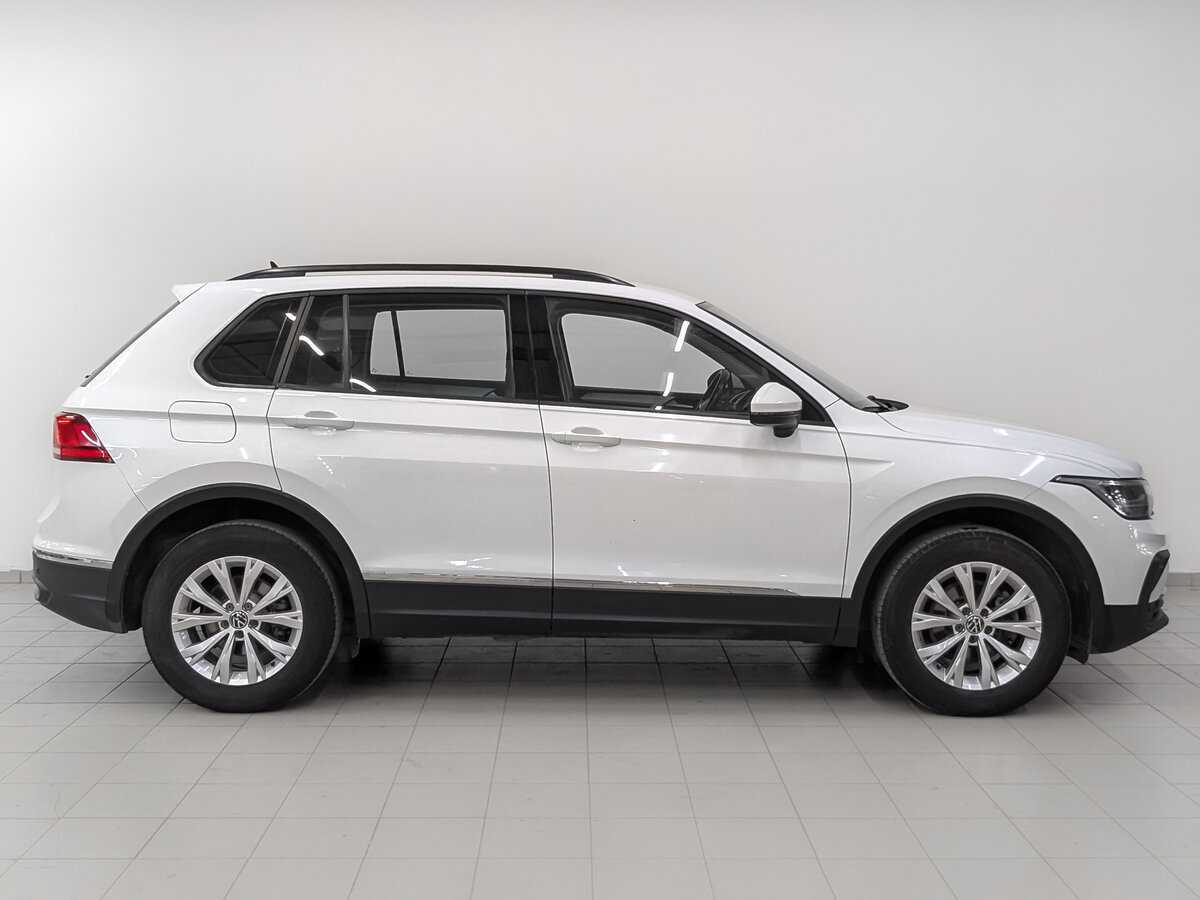 Volkswagen Tiguan, 2021 - фото №4