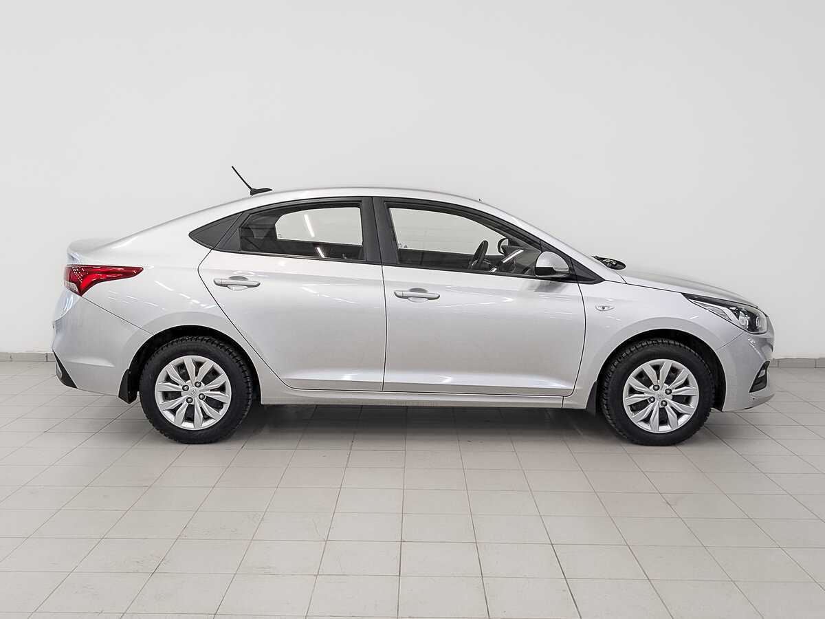 Hyundai Solaris, 2018 - фото №4