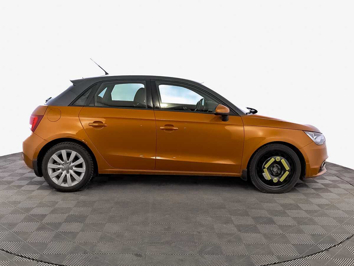 Audi A1 Sportback, 2012 - фото №4
