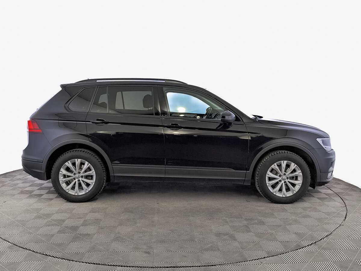 Volkswagen Tiguan, 2018 - фото №4