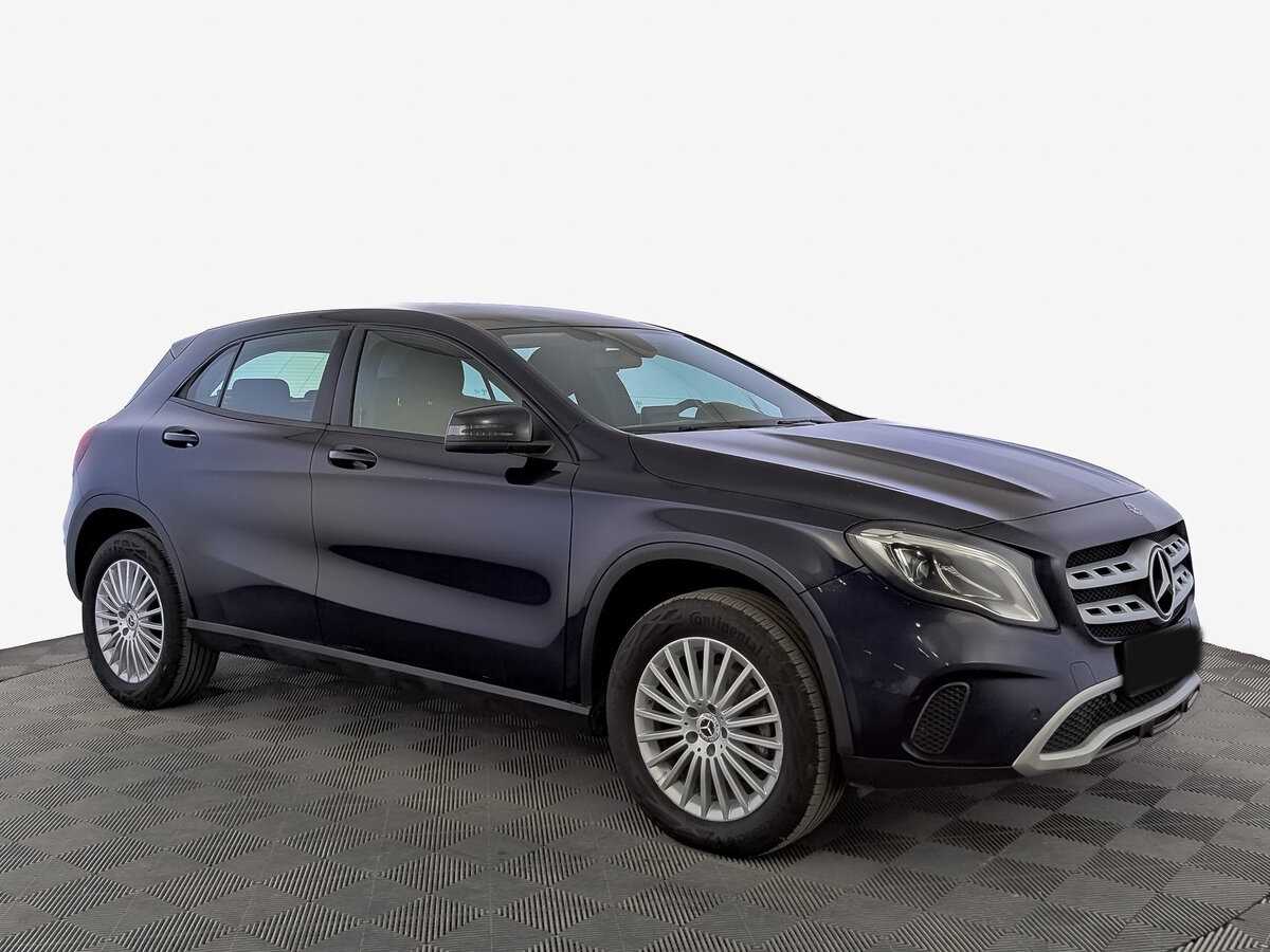 Mercedes-Benz GLA 200, 2018 - фото №3