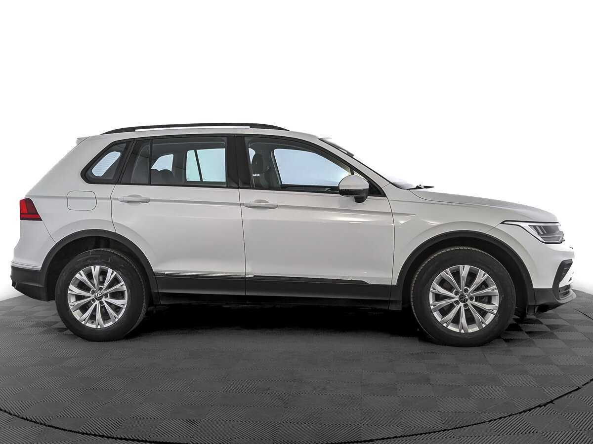Volkswagen Tiguan, 2021 - фото №4