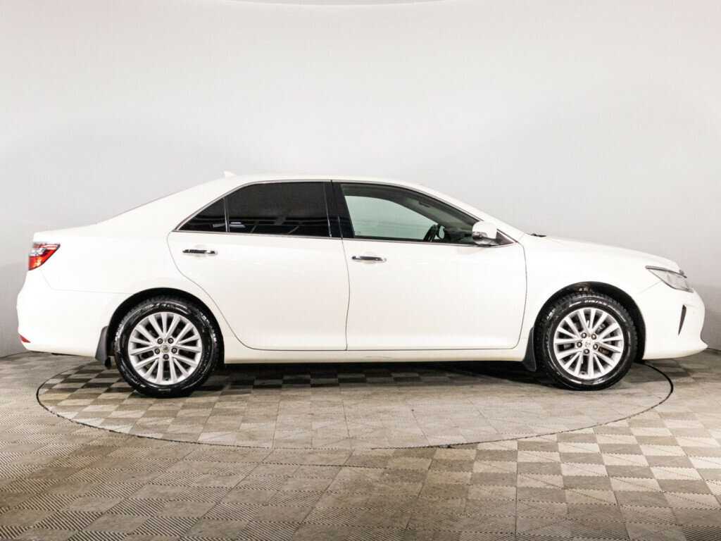 Toyota Camry, 2015 - фото №4