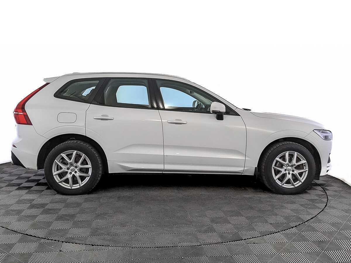 Volvo XC60, 2018 - фото №4