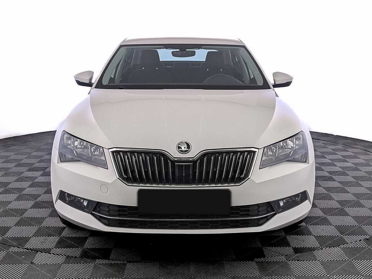 Skoda Superb, 2017 - фото №2