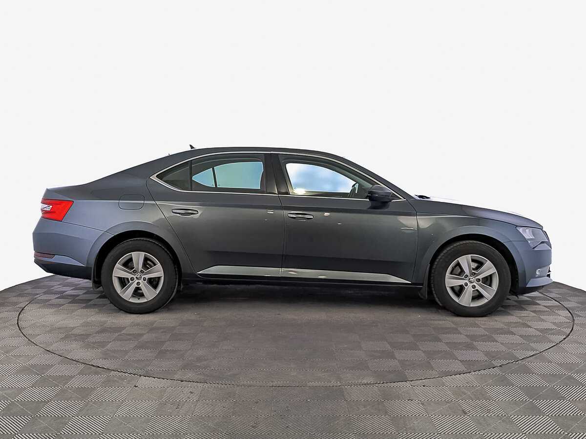 Skoda Superb, 2018 - фото №4