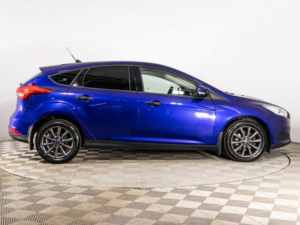 Ford Focus, 2019 - фото №4
