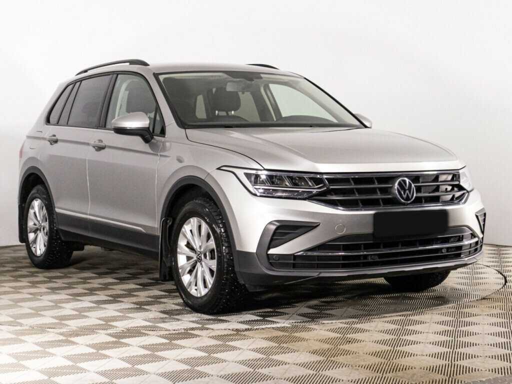 Volkswagen Tiguan, 2020 - фото №3