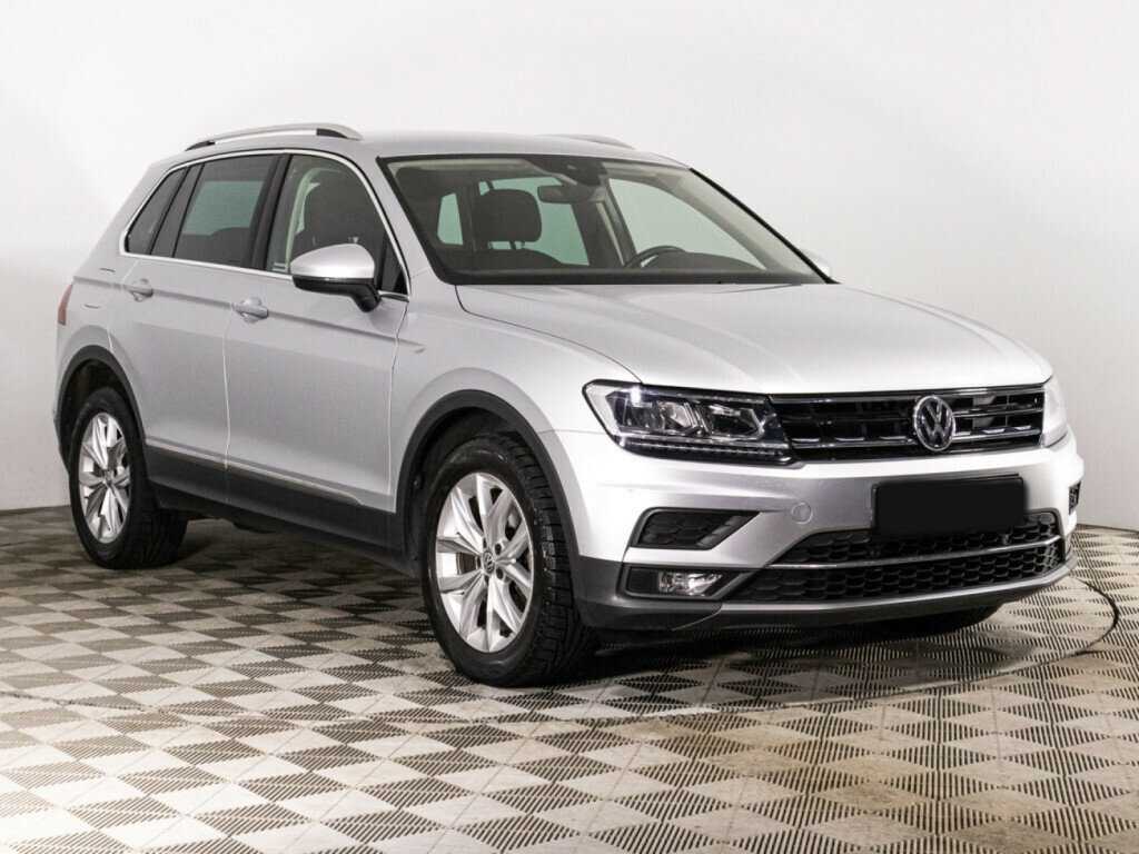 Volkswagen Tiguan, 2019 - фото №3