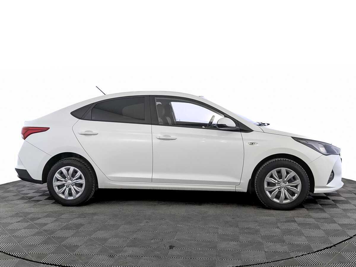 Hyundai Solaris, 2020 - фото №4