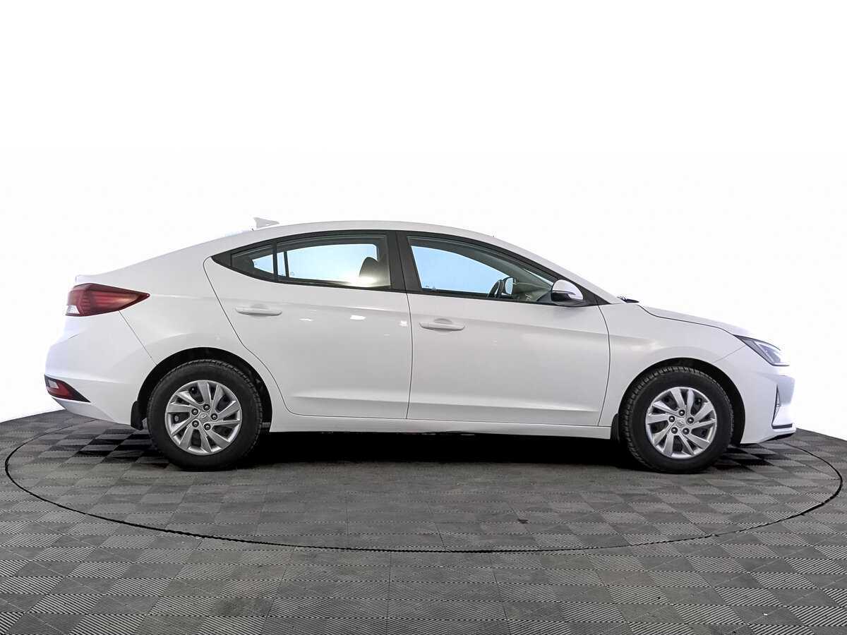 Hyundai Elantra, 2019 - фото №4