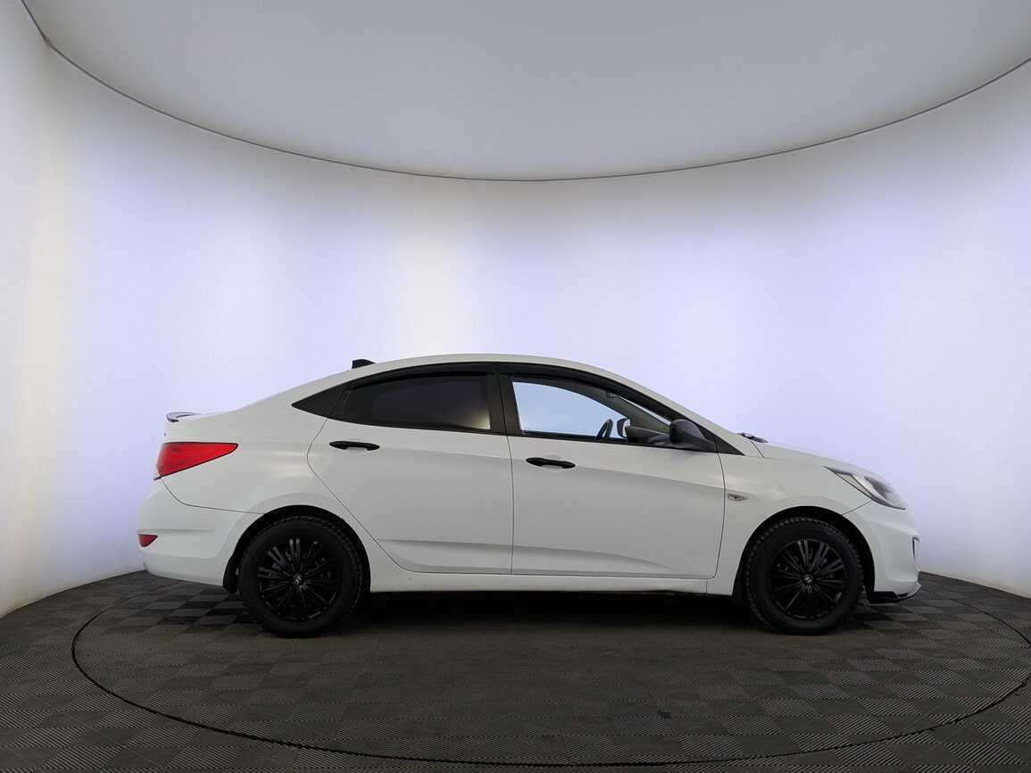 Hyundai Solaris, 2013 - фото №4