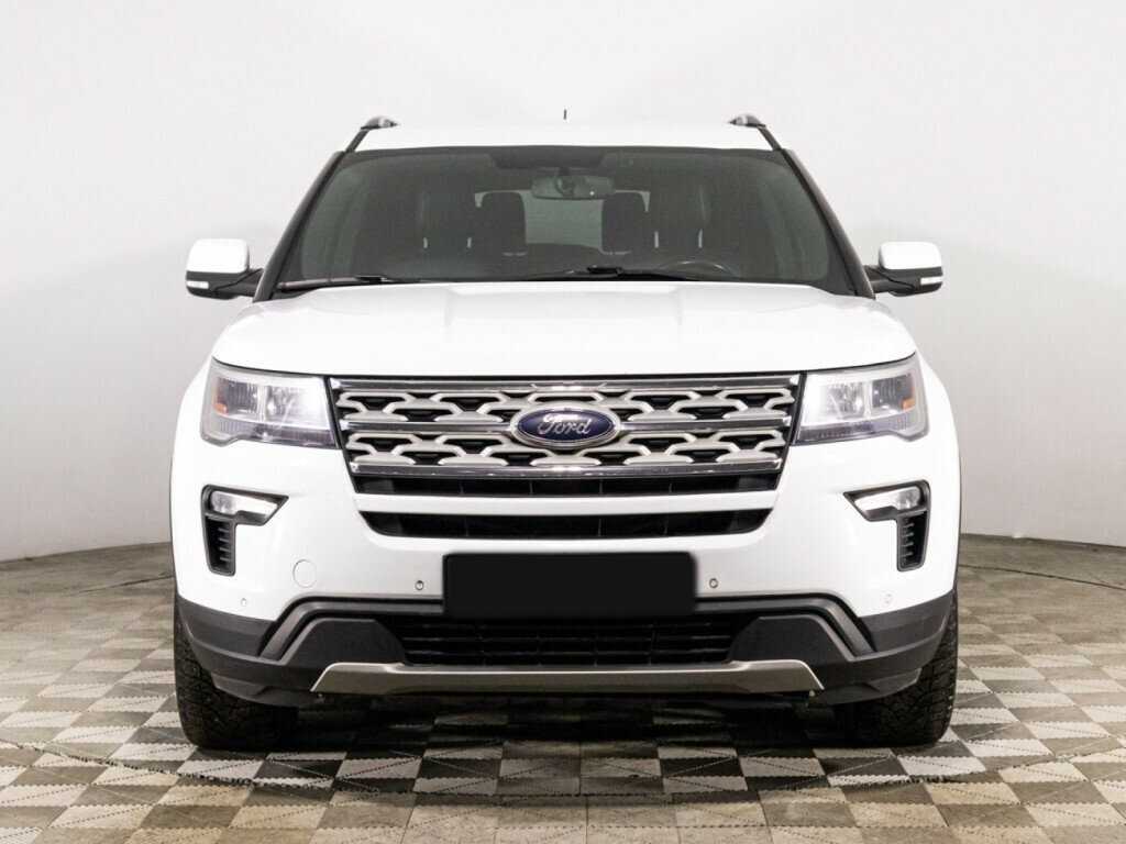 Ford Explorer, 2019 - фото №2
