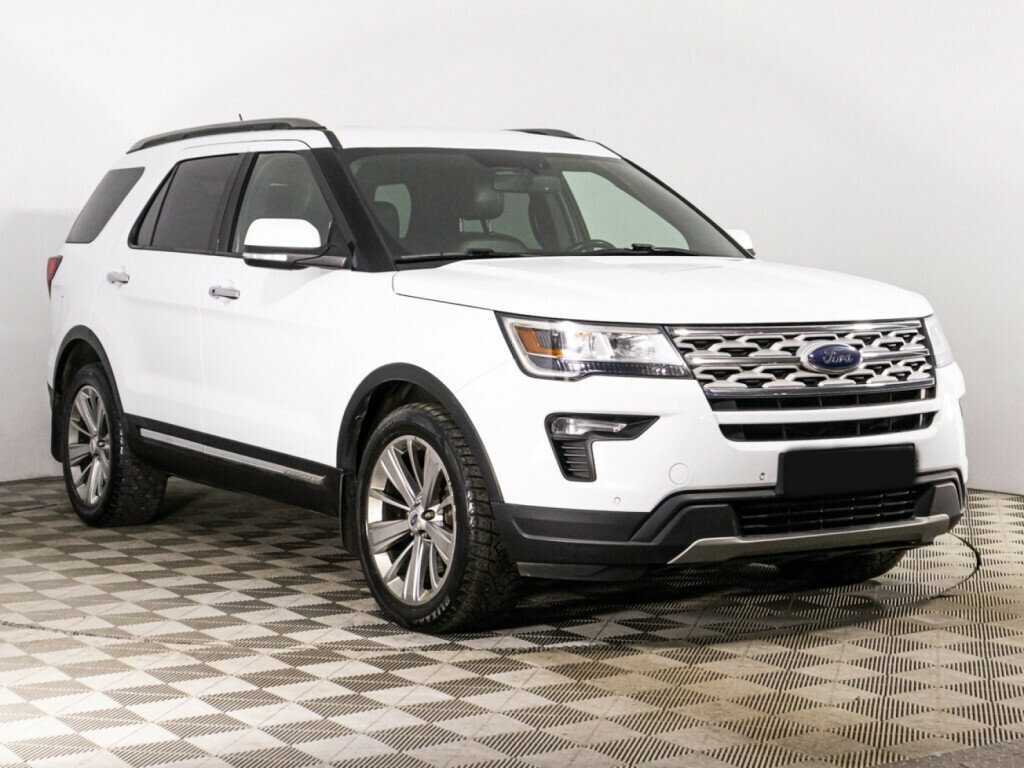 Ford Explorer, 2019 - фото №3