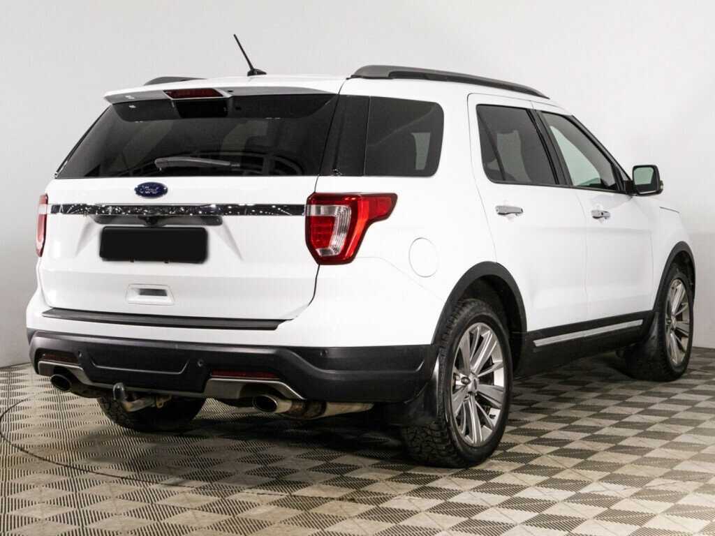Ford Explorer, 2019 - фото №4