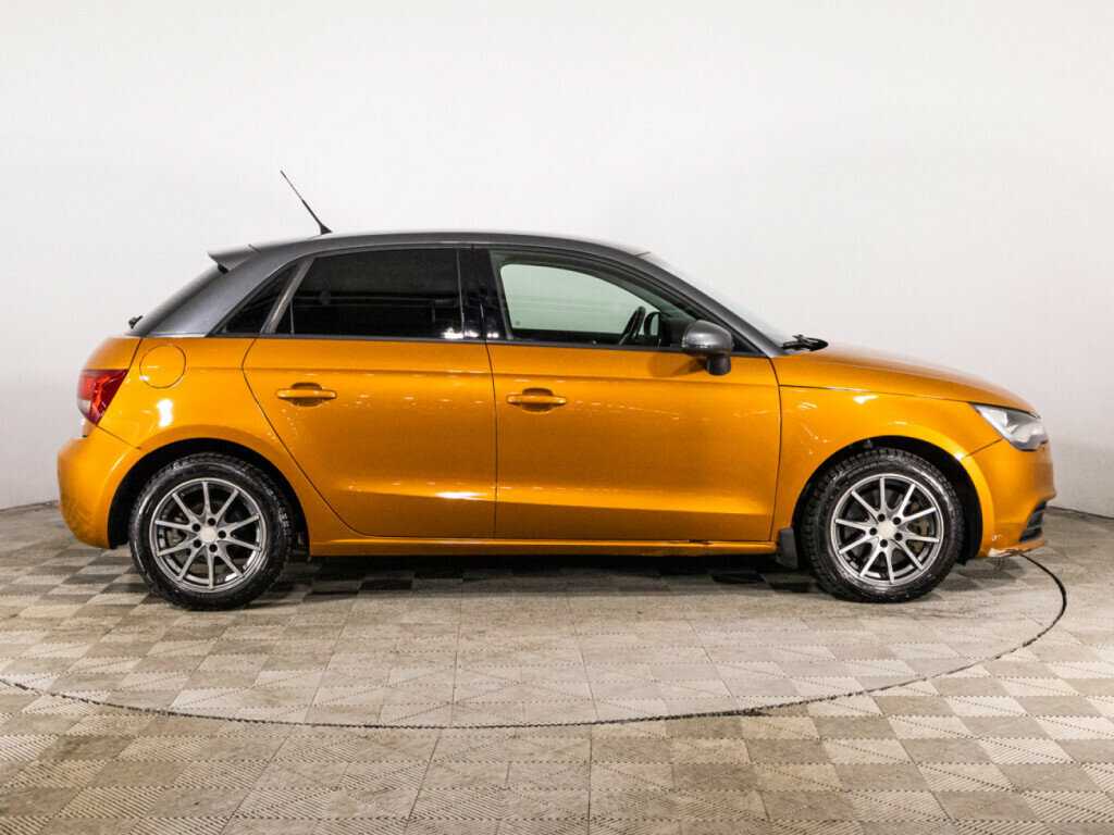 Audi A1 Sportback, 2012 - фото №4