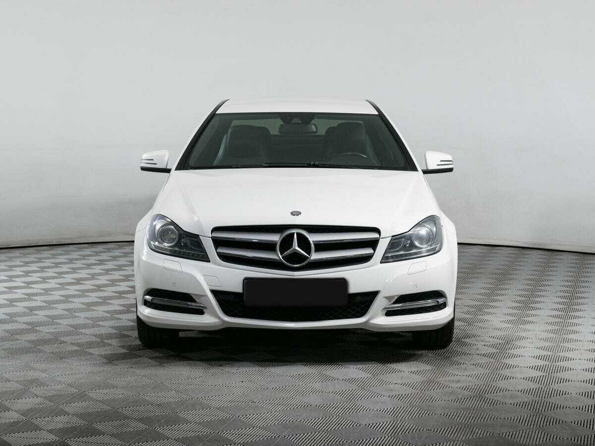 Mercedes-Benz C-Класс 180, 2014 - фото №2