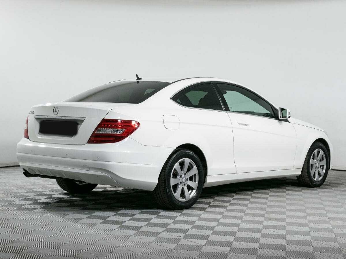 Mercedes-Benz C-Класс 180, 2014 - фото №4