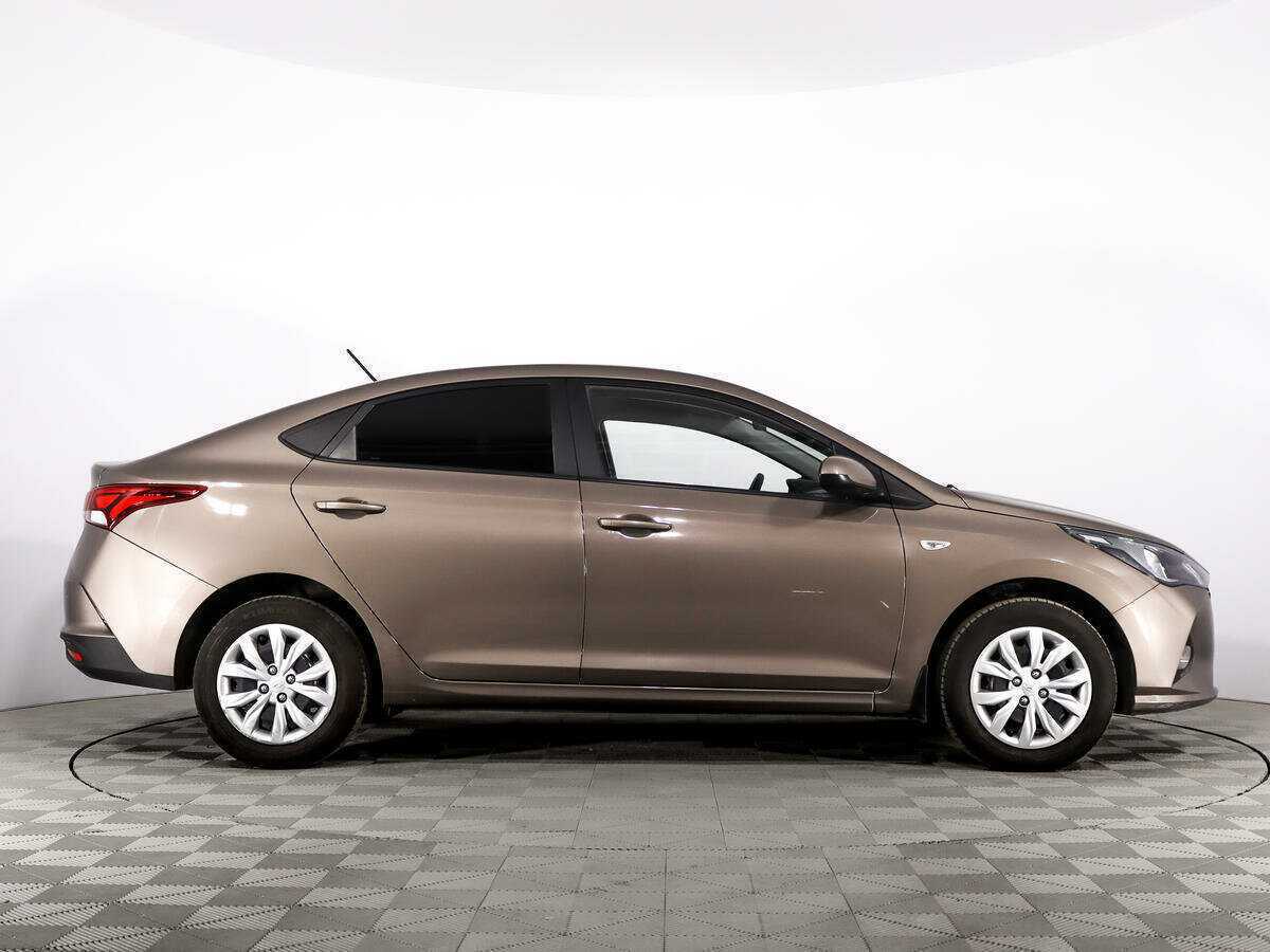 Hyundai Solaris, 2022 - фото №4