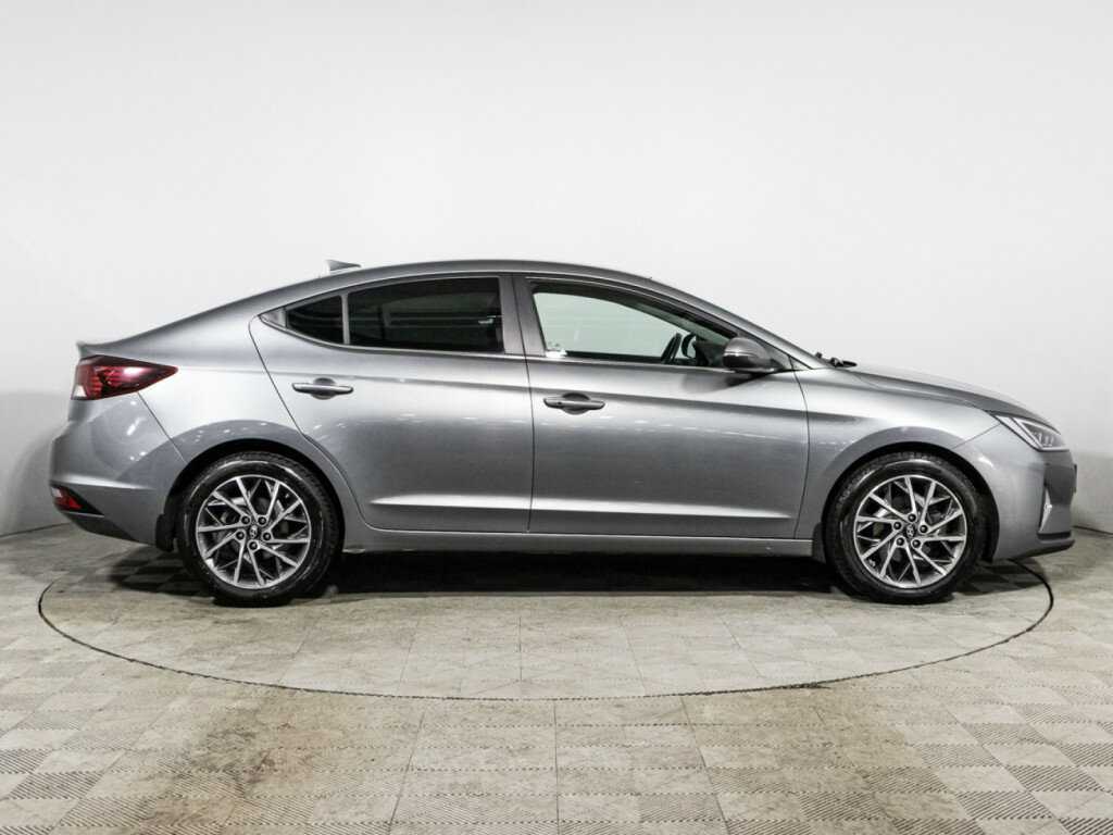 Hyundai Elantra, 2019 - фото №4