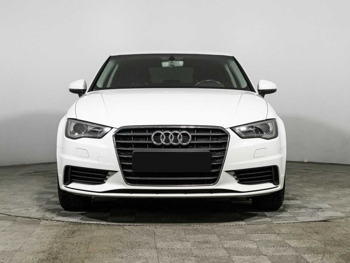 Audi A3, 2015 - фото №2