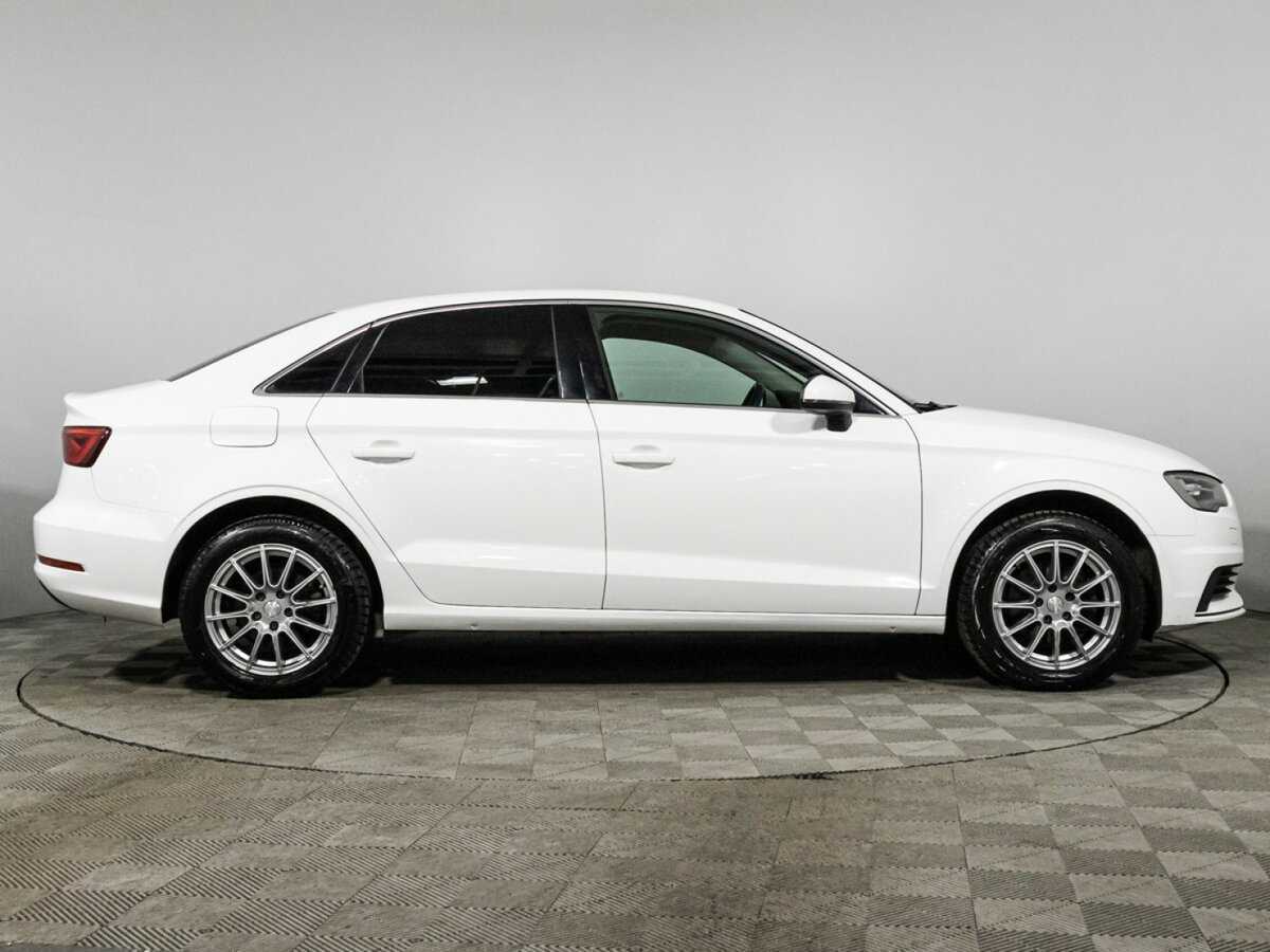 Audi A3, 2015 - фото №4