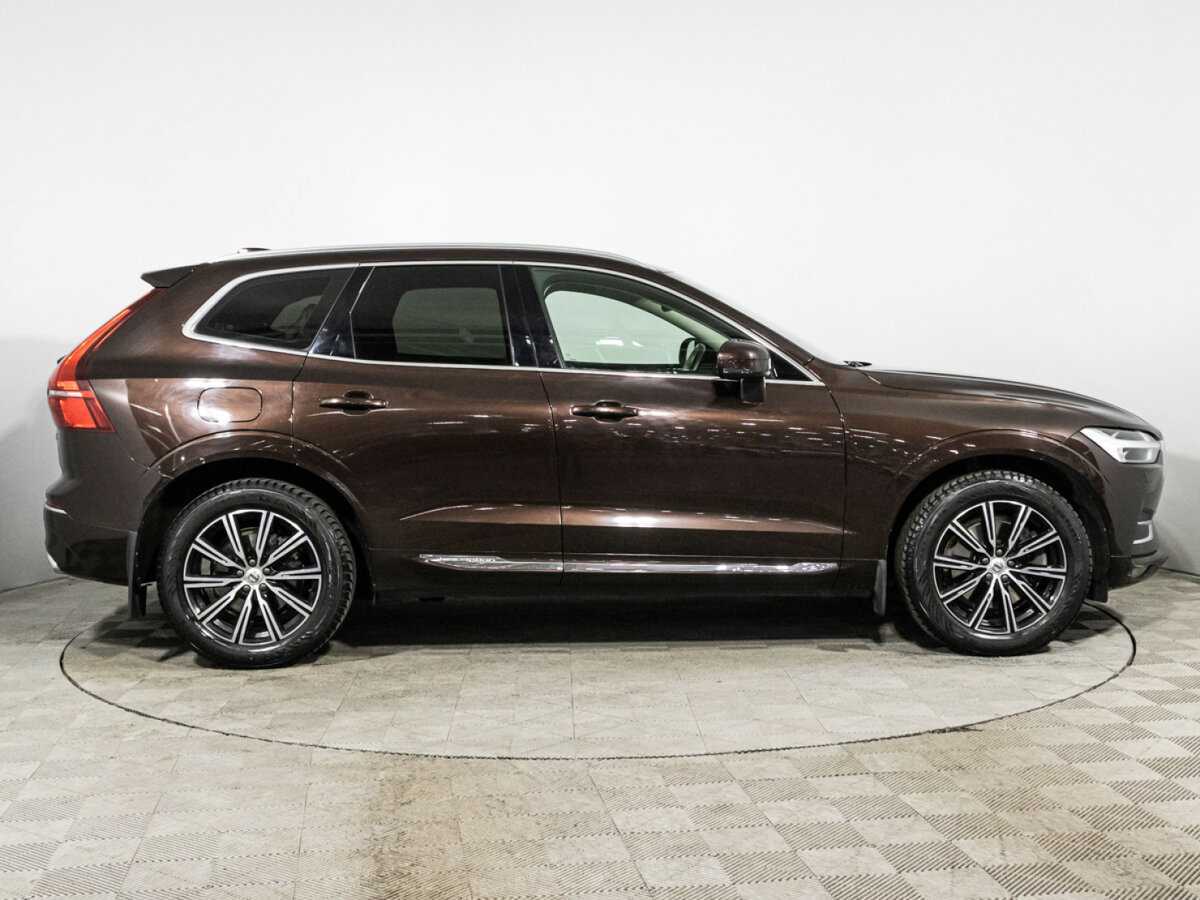 Volvo XC60, 2018 - фото №4