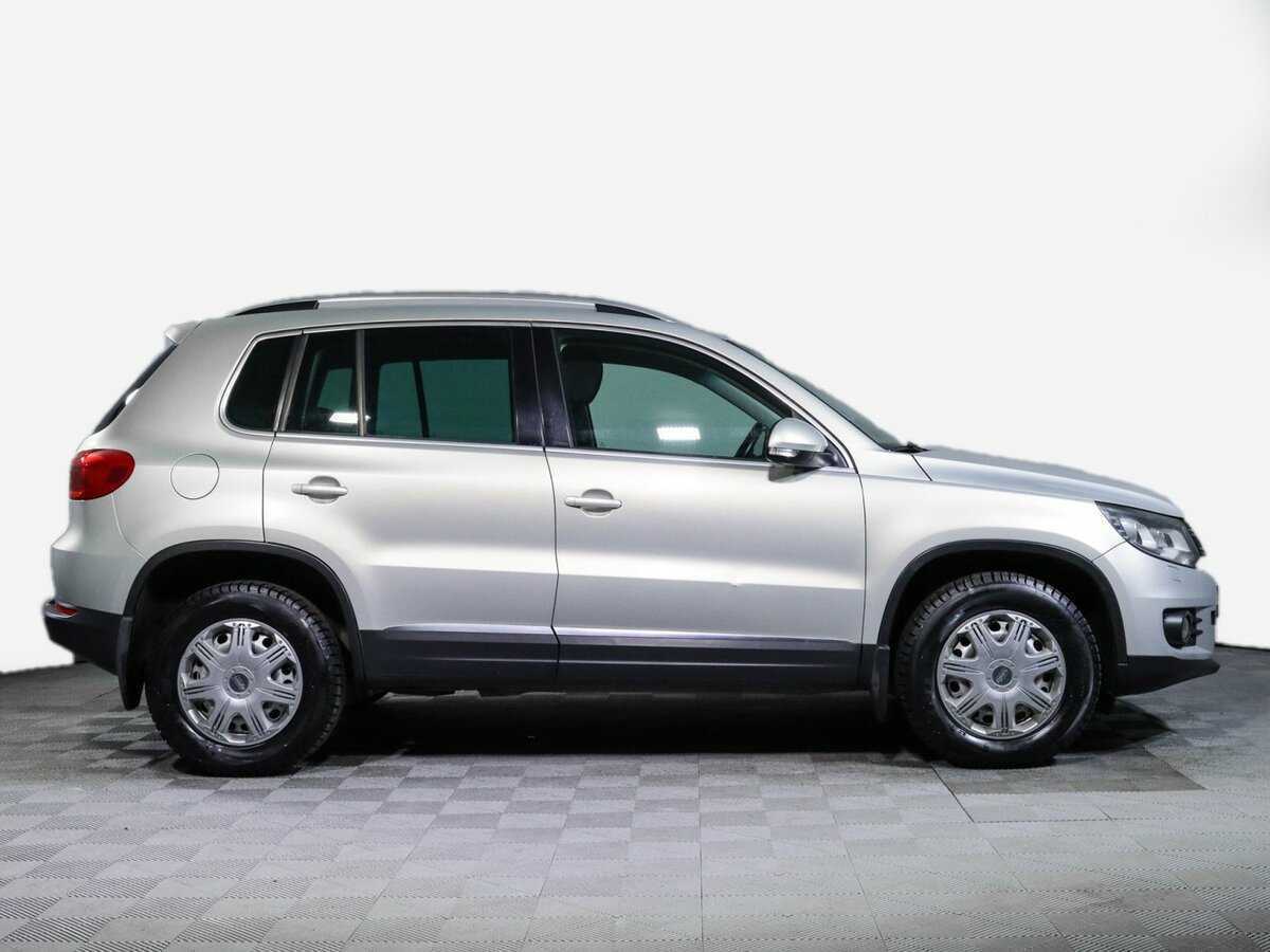 Volkswagen Tiguan, 2012 - фото №4
