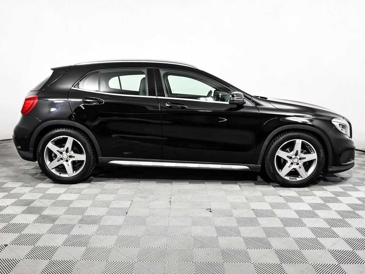 Mercedes-Benz GLA 200, 2015 - фото №4