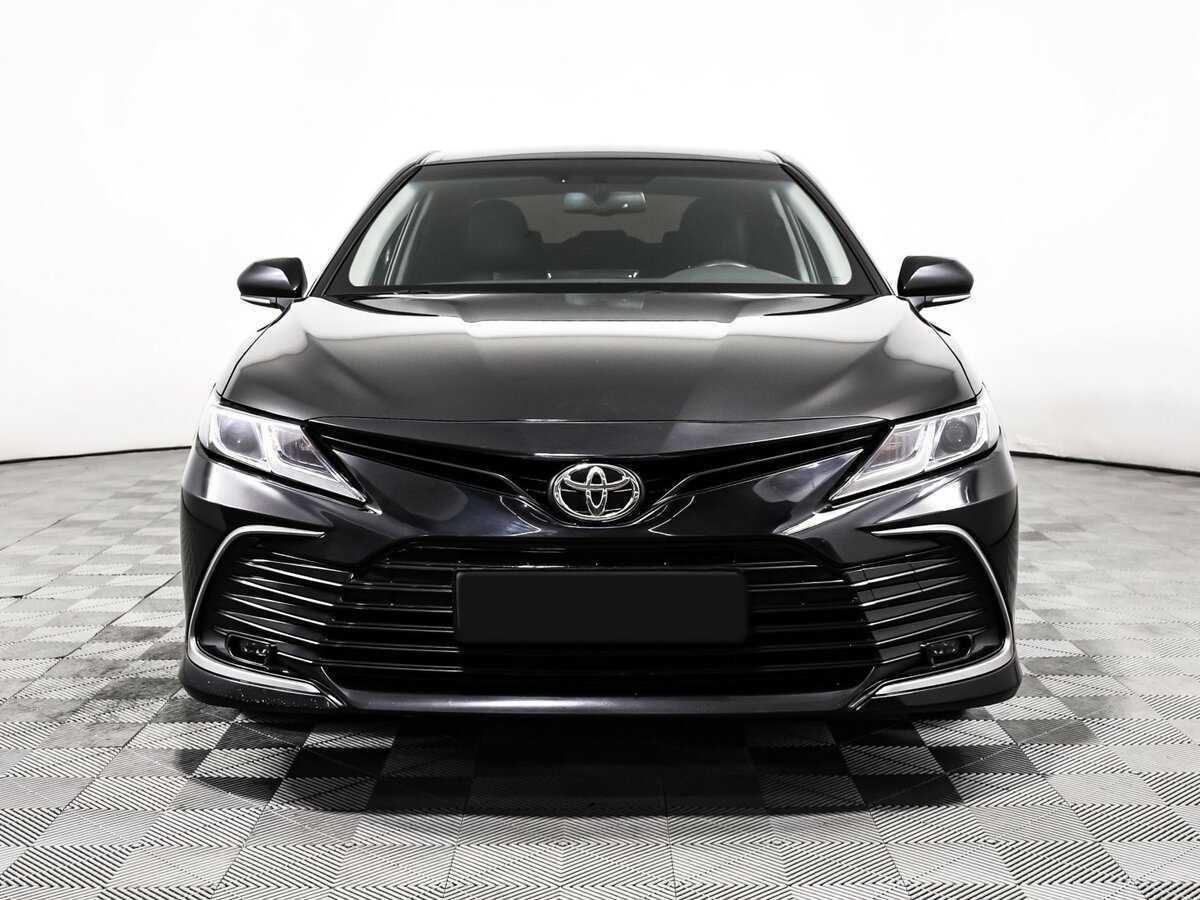 Toyota Camry, 2022 - фото №2