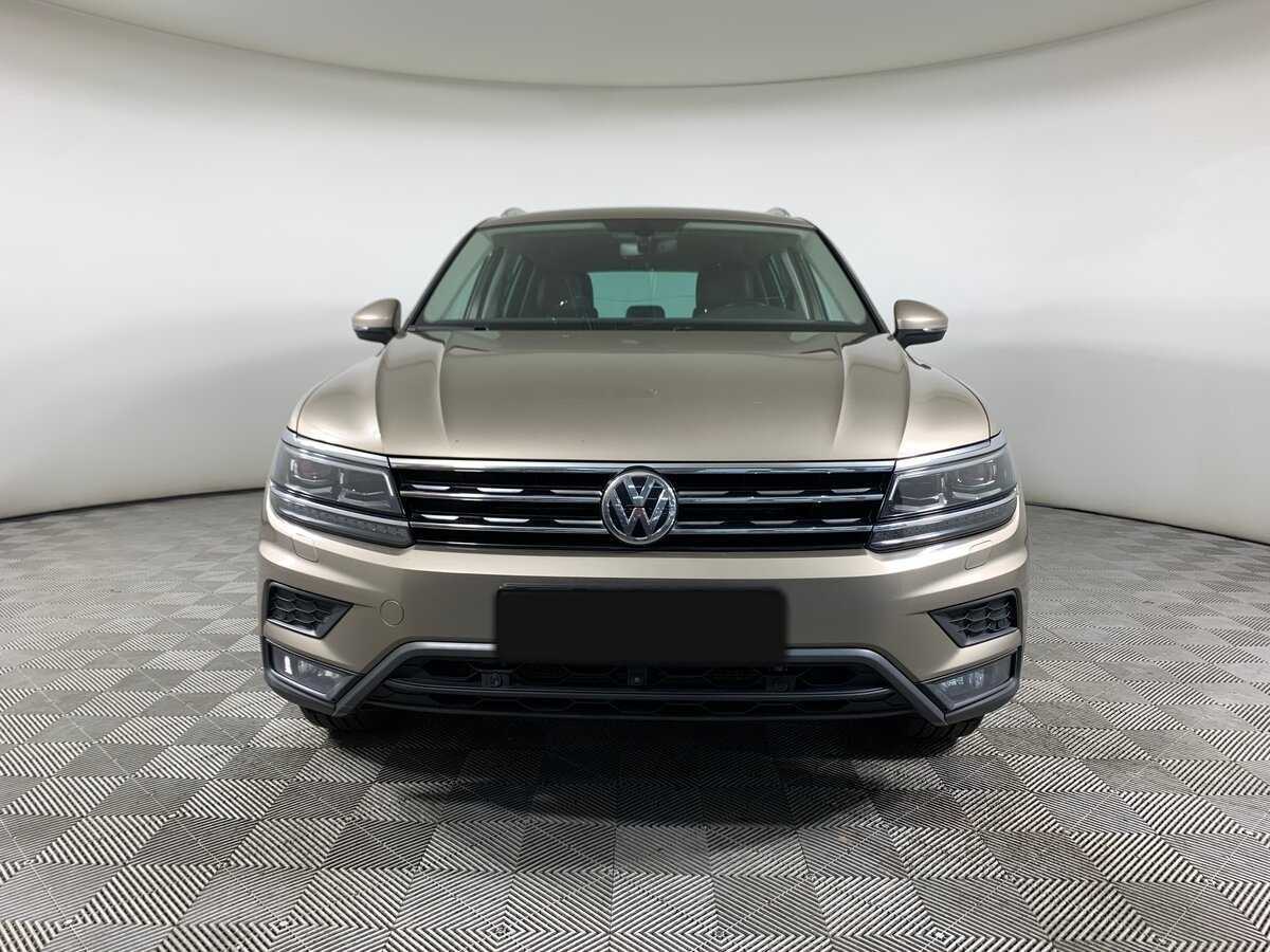 Volkswagen Tiguan, 2017 - фото №2