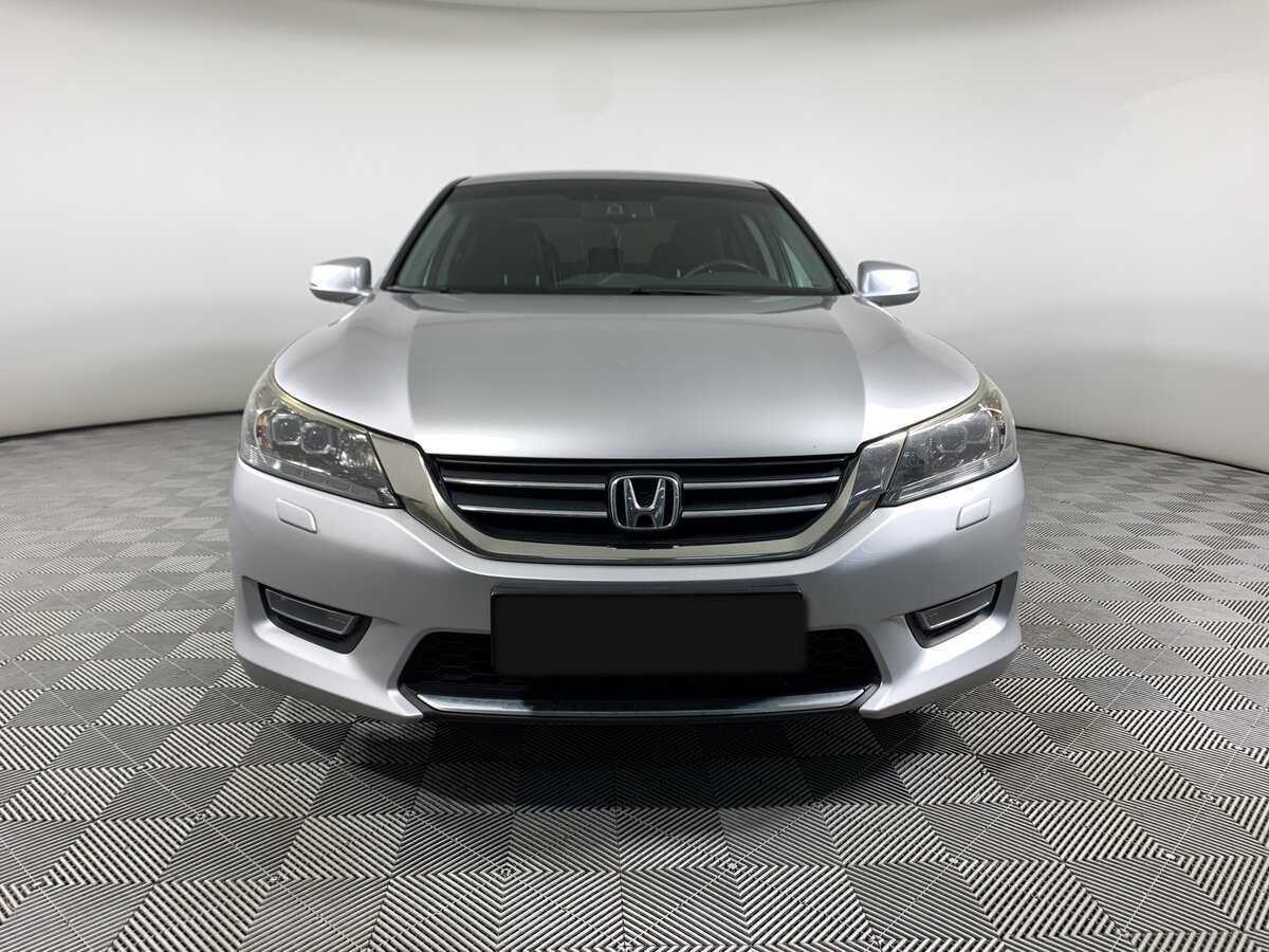 Honda Accord, 2013 - фото №2