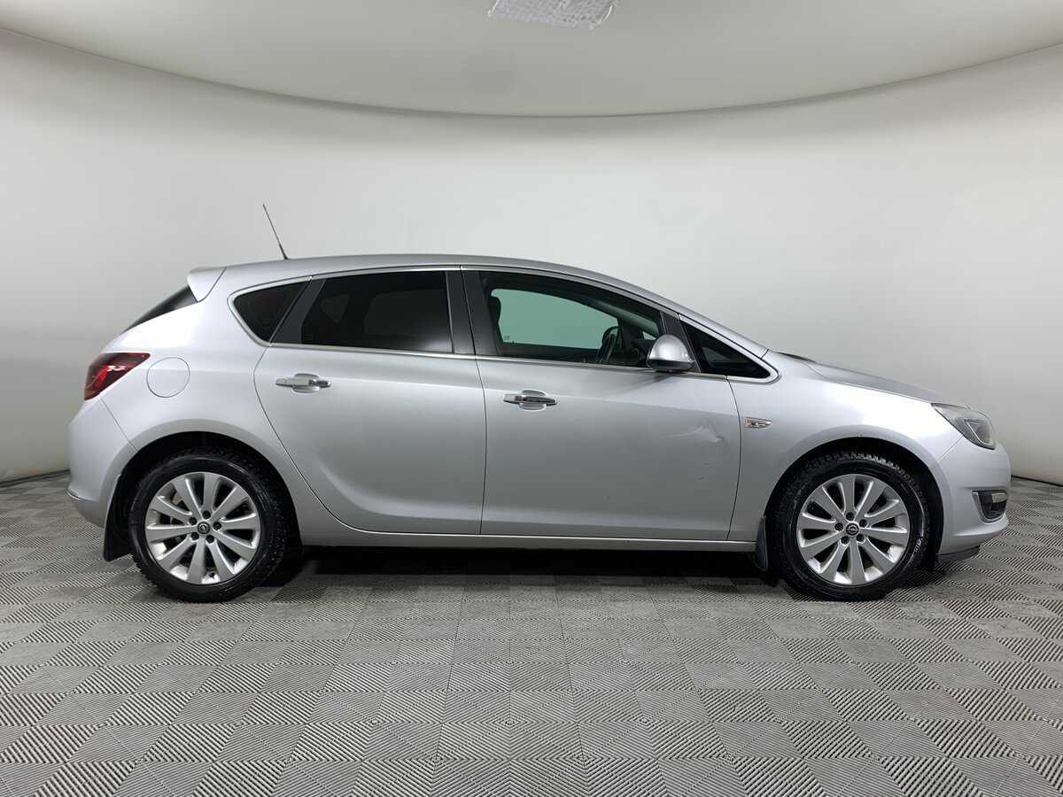 Opel Astra, 2012 - фото №4