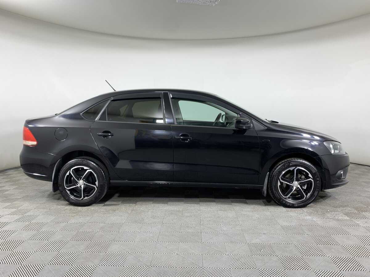 Volkswagen Polo, 2013 - фото №4