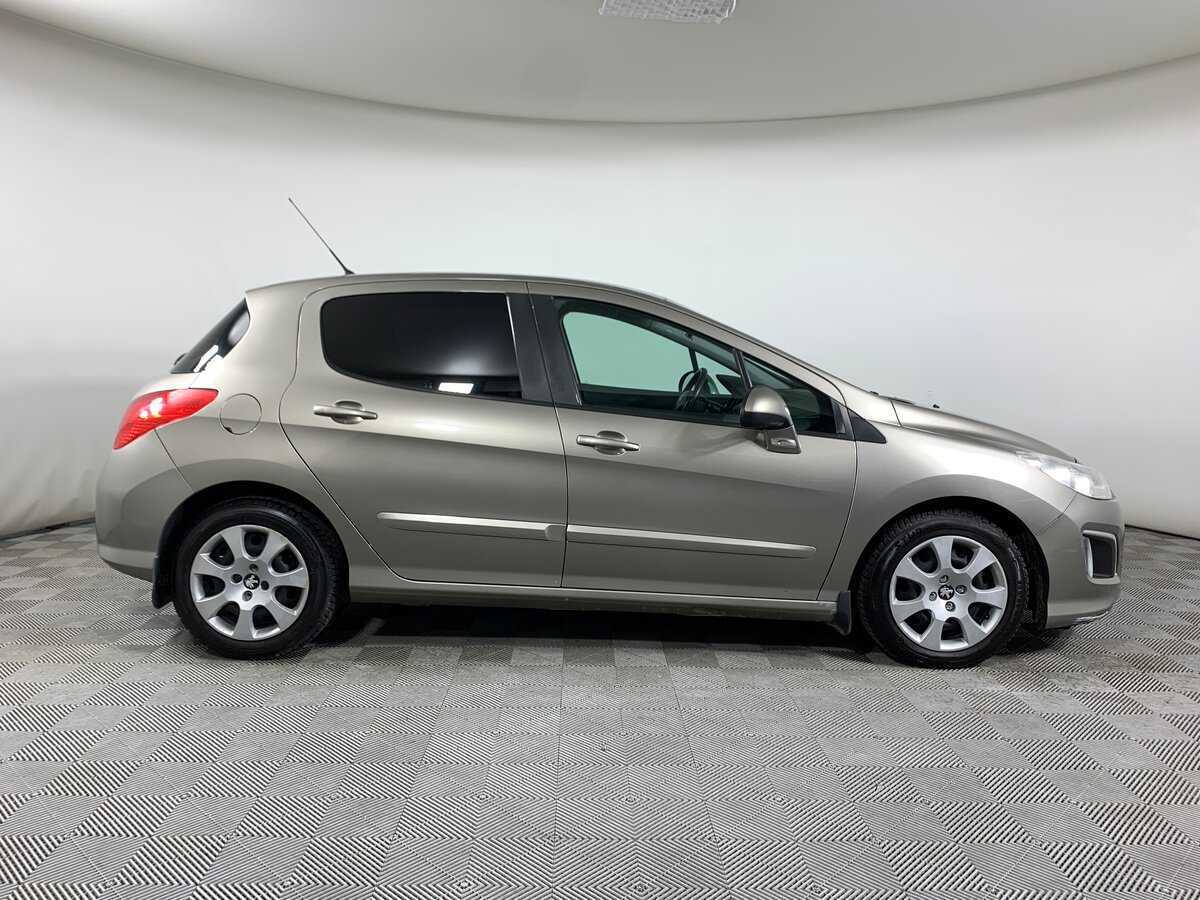 Peugeot 308, 2012 - фото №4