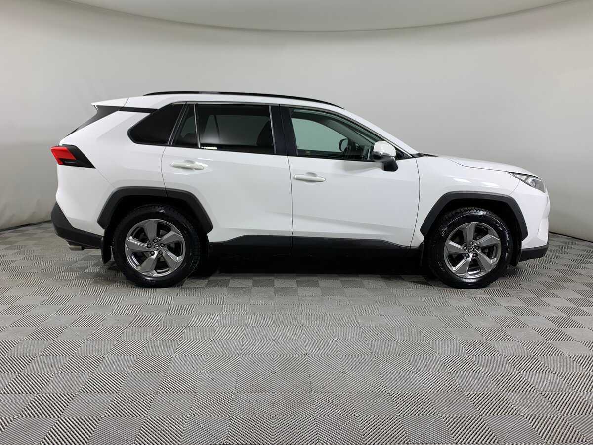 Toyota RAV4, 2020 - фото №4