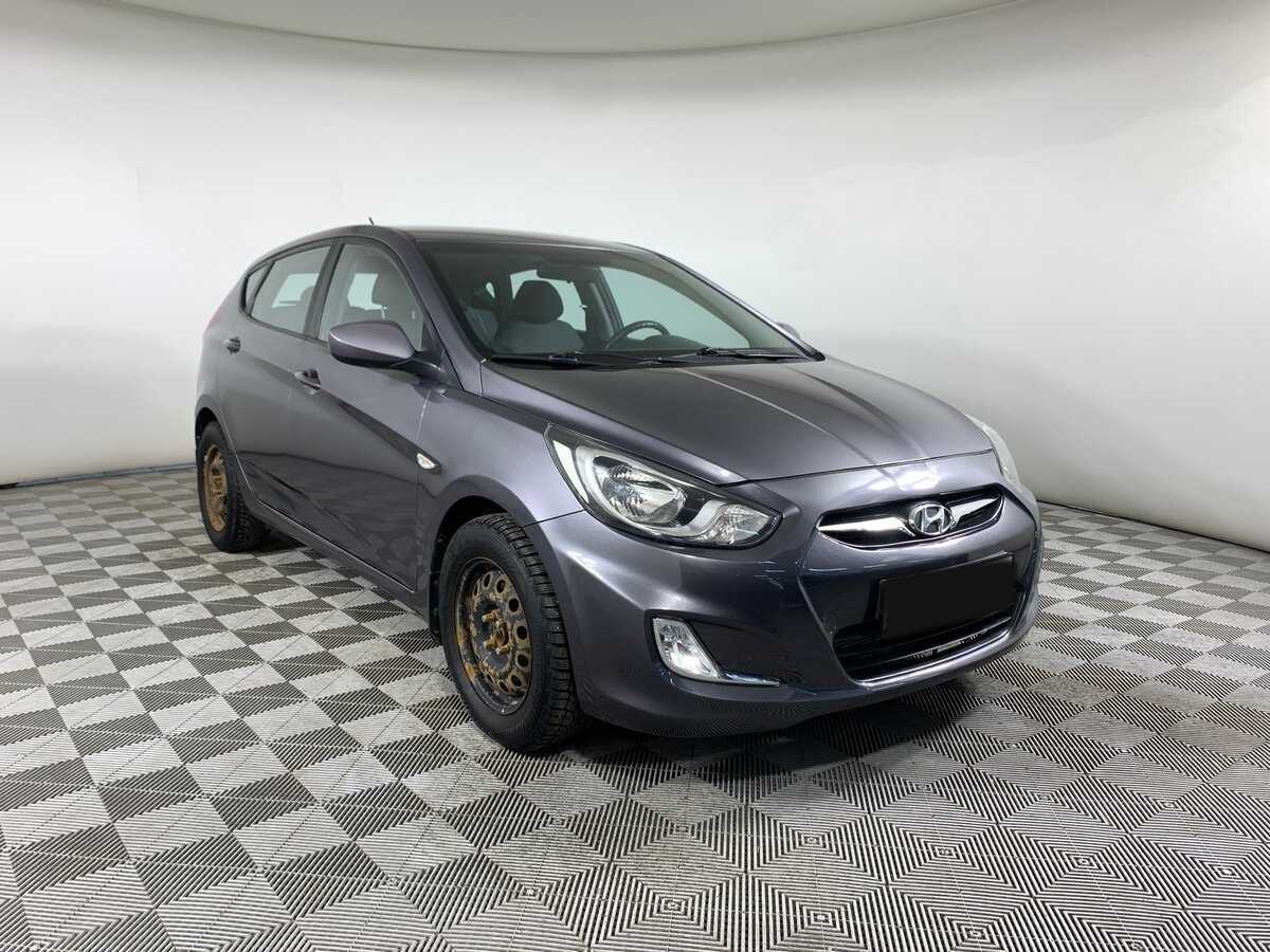 Hyundai Solaris, 2012 - фото №3