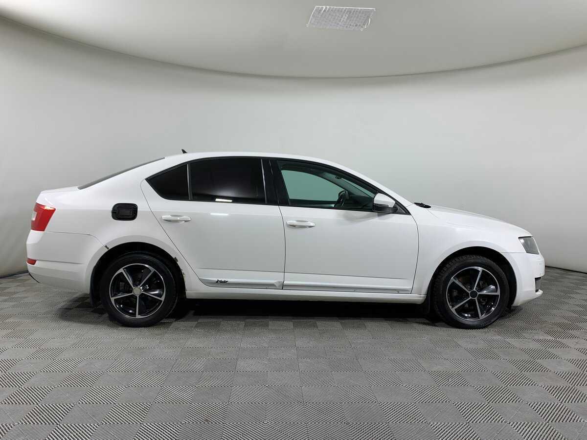 Skoda Octavia, 2015 - фото №4