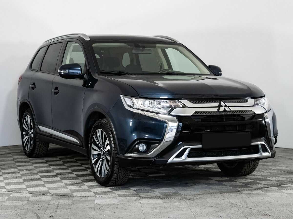 Mitsubishi Outlander, 2020 - фото №3