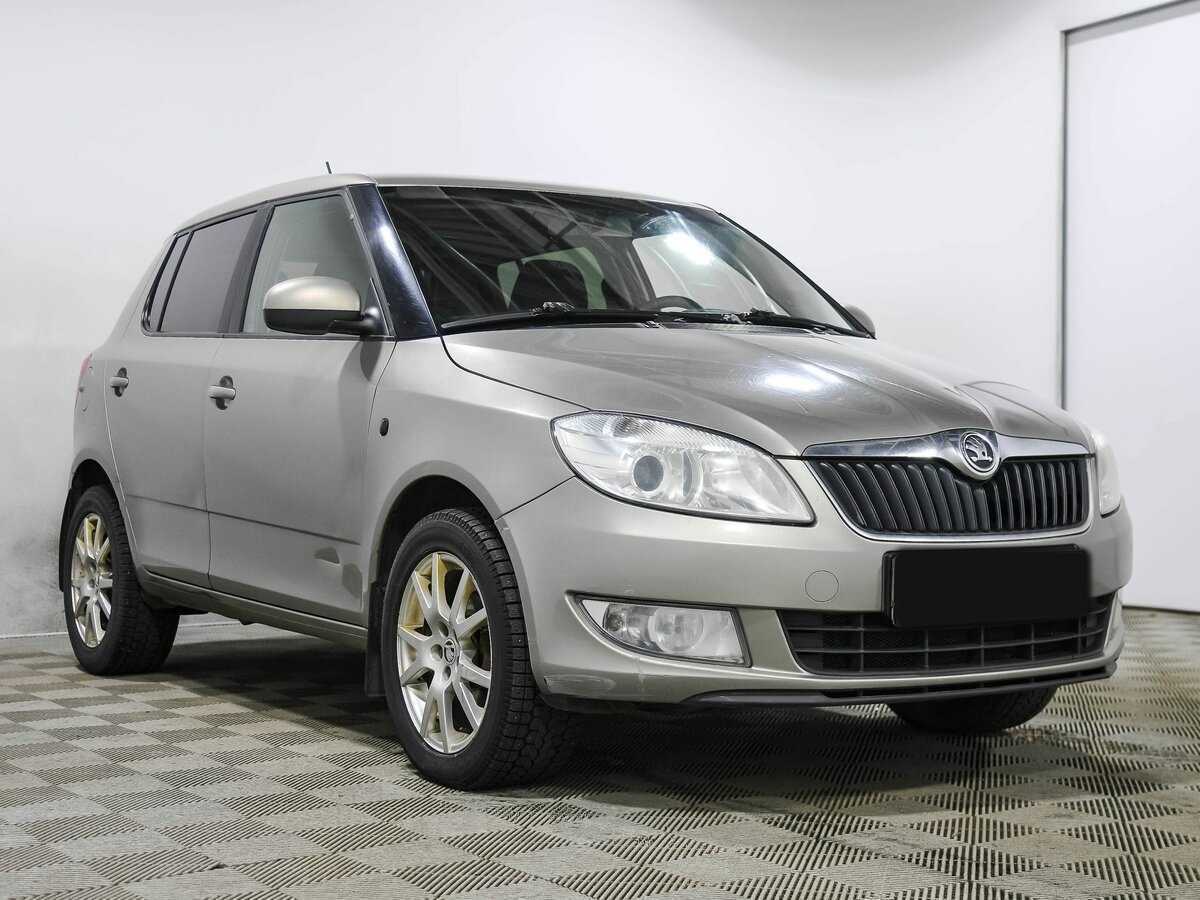 Skoda Fabia, 2013 - фото №3