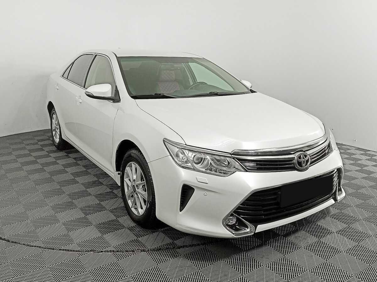 Toyota Camry, 2017 - фото №3
