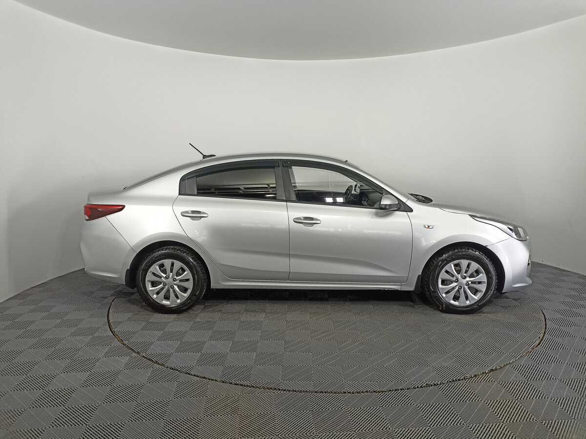 Kia Rio, 2017 - фото №4