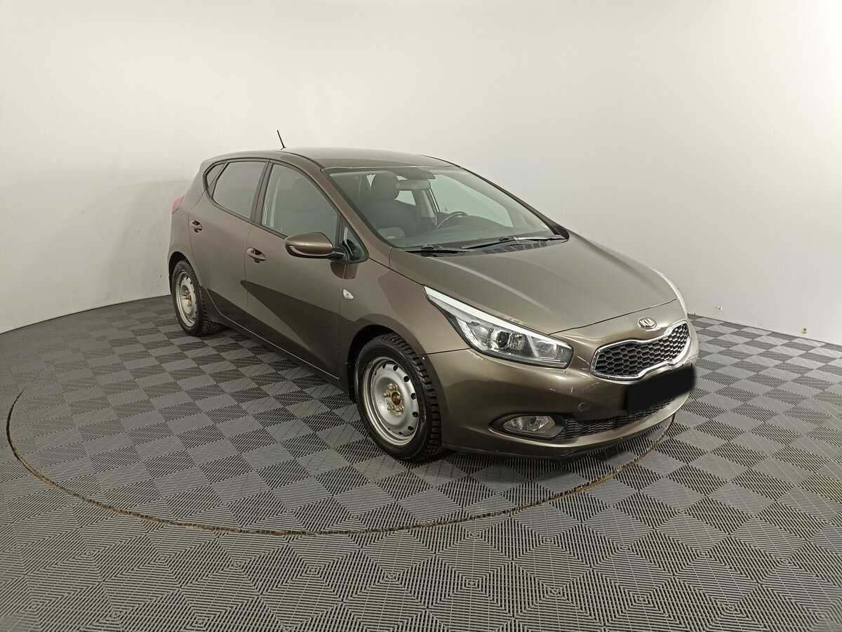Kia Ceed, 2012 - фото №3