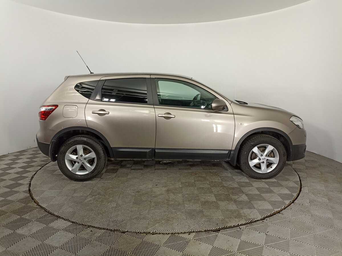 Nissan Qashqai, 2012 - фото №4